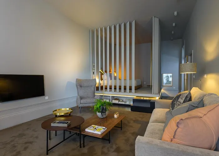 Flh Esqvta Luxury Housing * Oporto