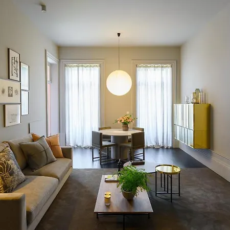 Flh Esqvta Luxury Housing Porto