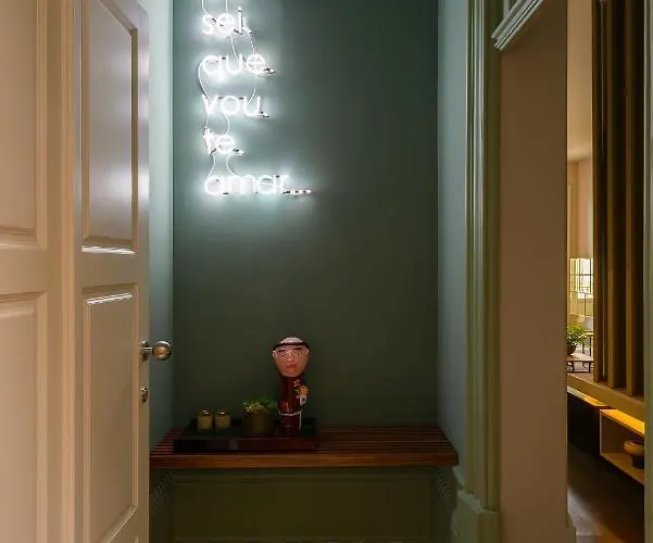 Flh Esqvta Luxury Housing *